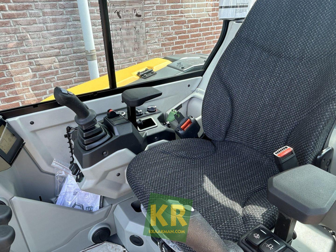 Ekskavator perayap baru EC 37F Volvo: gambar 10