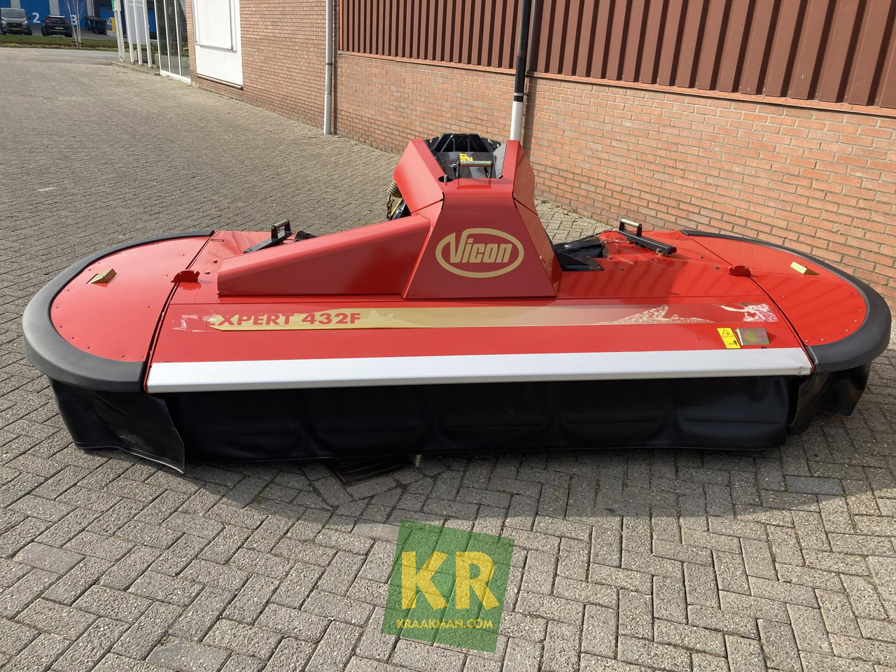 EXPERT 432F frontmaaier Vicon - Mesin pemotong padang rumput: gambar 2 EXPERT 432F frontmaaier Vicon - Mesin pemotong padang rumput: gambar 2