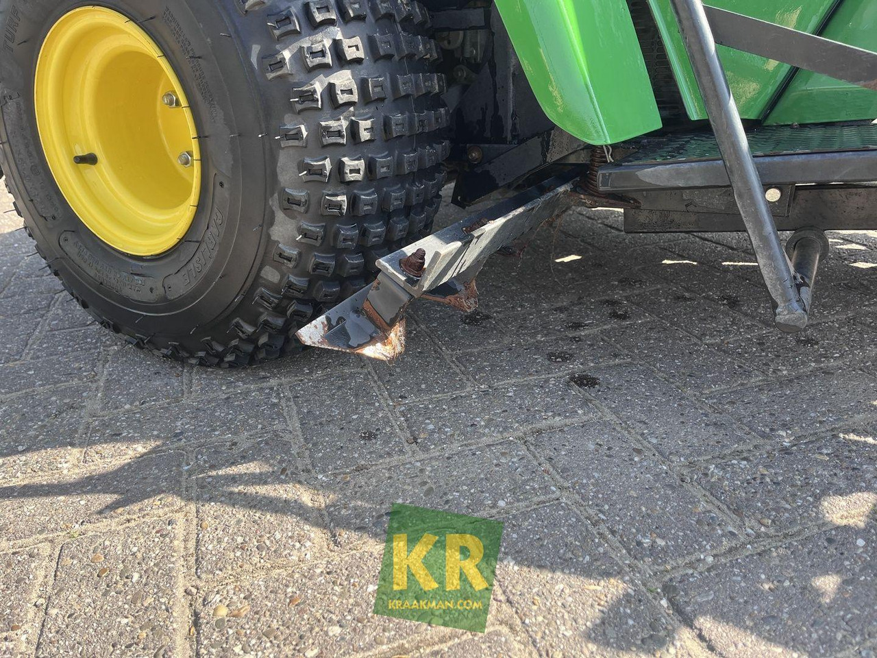 John Deere 1200A bunkerrake - Kereta golf: gambar 5 John Deere 1200A bunkerrake - Kereta golf: gambar 5