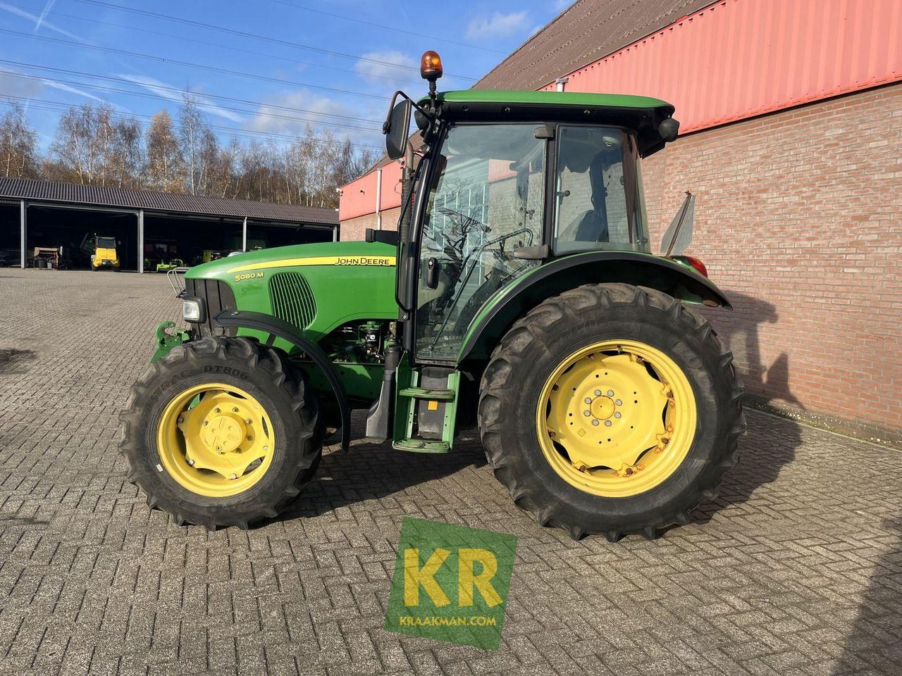 Traktor John Deere 5080M: gambar 8