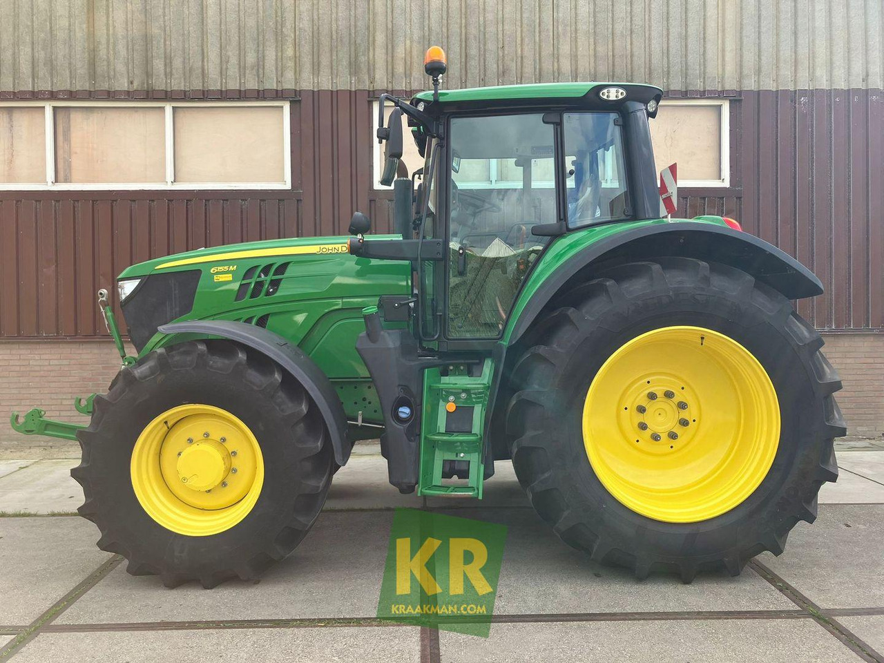 John Deere 6155M - Traktor: gambar 4 John Deere 6155M - Traktor: gambar 4