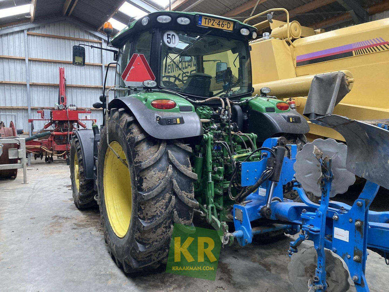 John Deere 6155R - Traktor: gambar 3 John Deere 6155R - Traktor: gambar 3