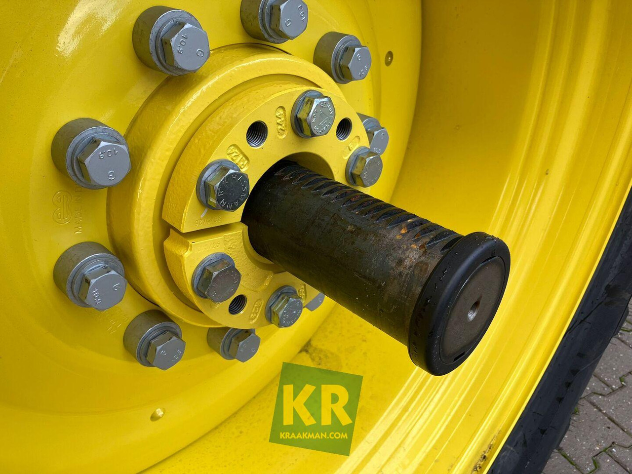 John Deere 6M 155 - Traktor: gambar 3 John Deere 6M 155 - Traktor: gambar 3