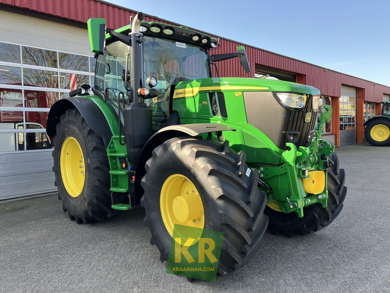 John Deere 6R 175 - Traktor: gambar 2 John Deere 6R 175 - Traktor: gambar 2