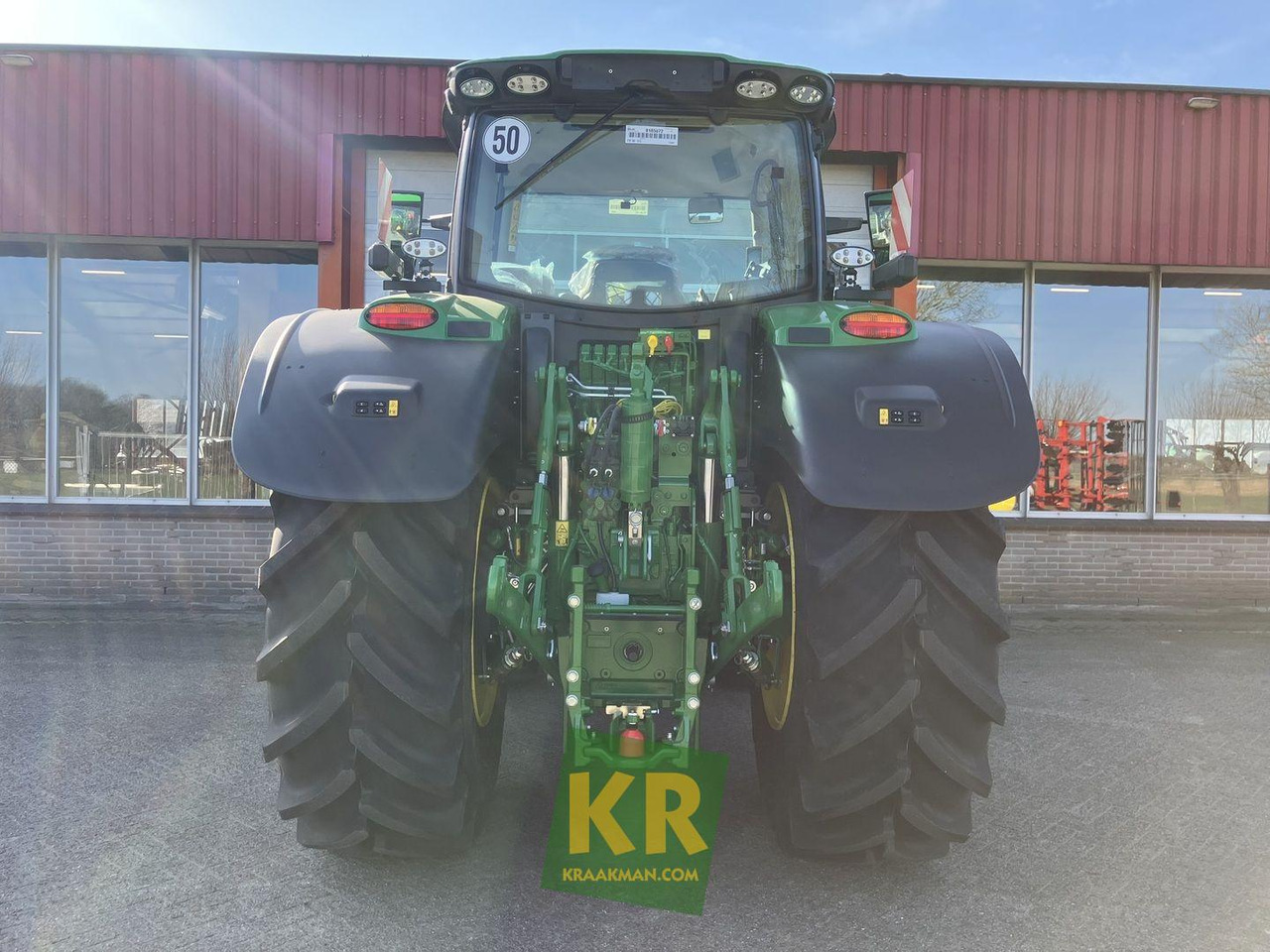 John Deere 6R 175 - Traktor: gambar 4 John Deere 6R 175 - Traktor: gambar 4