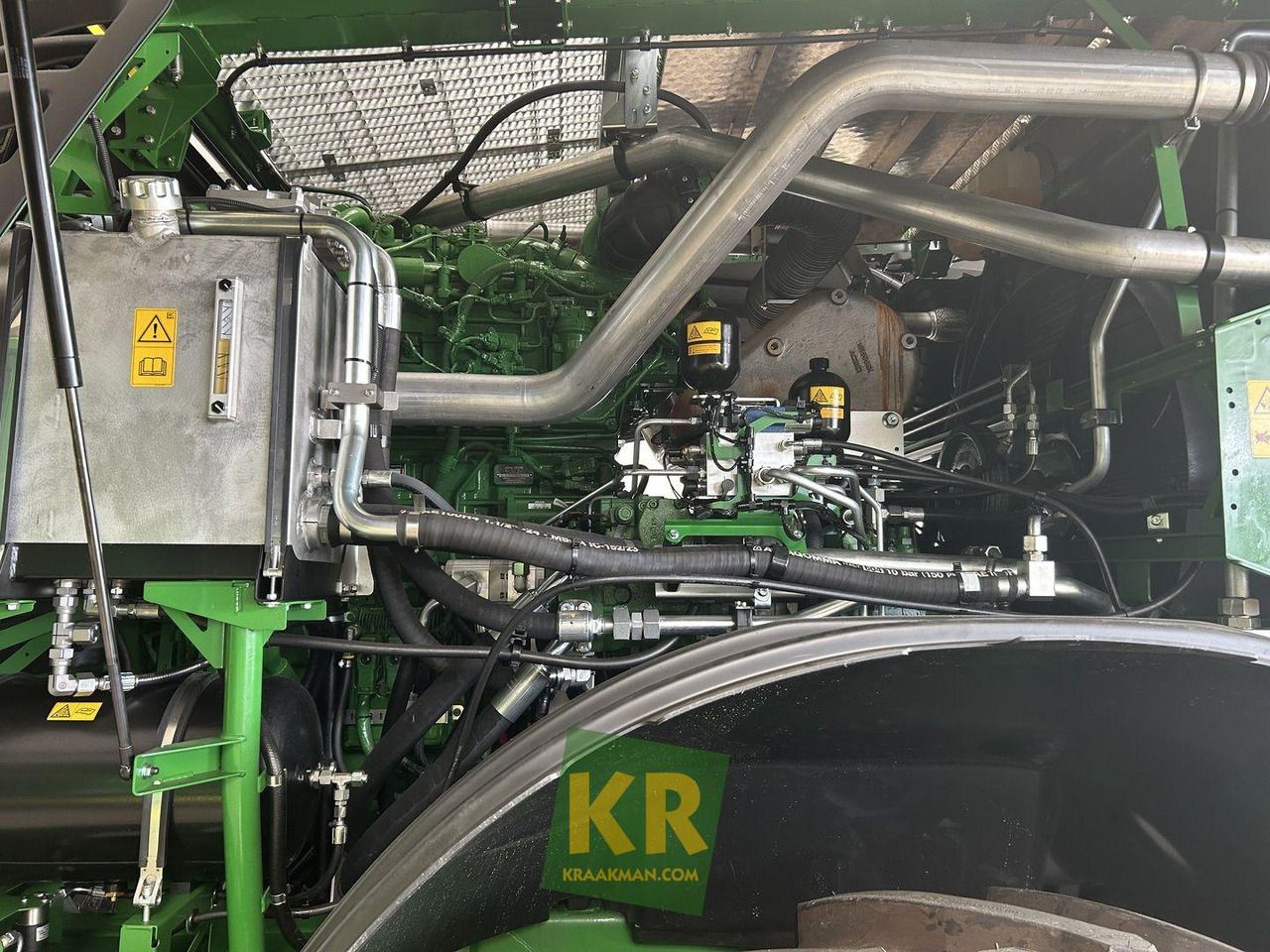 John Deere 8400 - Pemanen hijauan: gambar 4 John Deere 8400 - Pemanen hijauan: gambar 4
