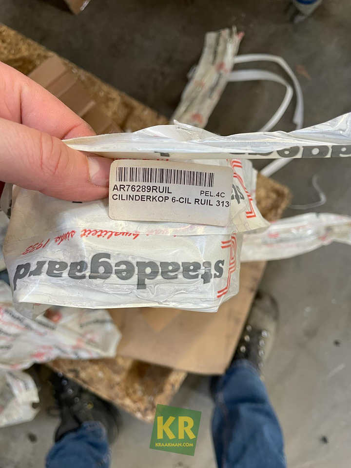 John Deere Cilinderkop  - Kepala silinder untuk Peralatan pertanian: gambar 4 John Deere Cilinderkop  - Kepala silinder untuk Peralatan pertanian: gambar 4