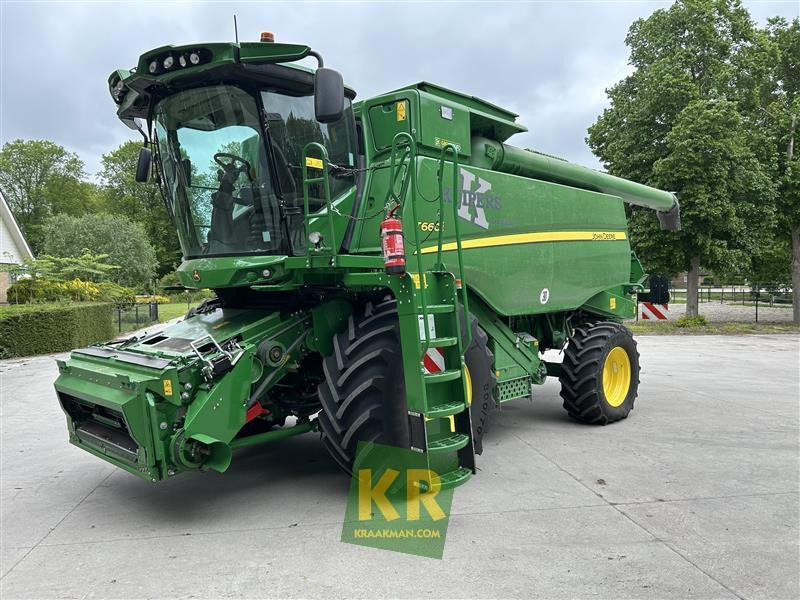 John Deere T660 - Pemanen gabungan: gambar 1 John Deere T660 - Pemanen gabungan: gambar 1