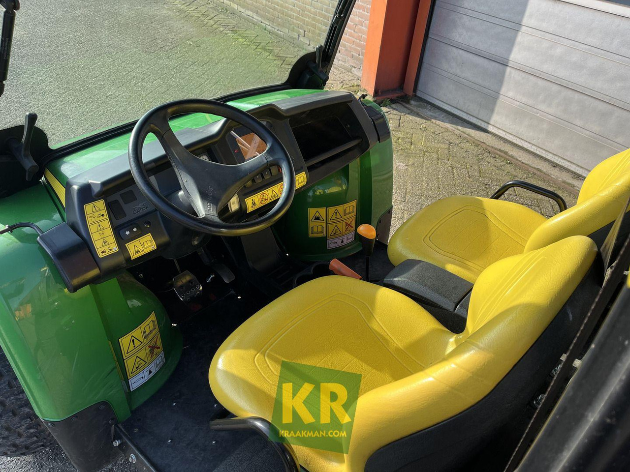 John Deere XUV855M - ATV: gambar 5 John Deere XUV855M - ATV: gambar 5