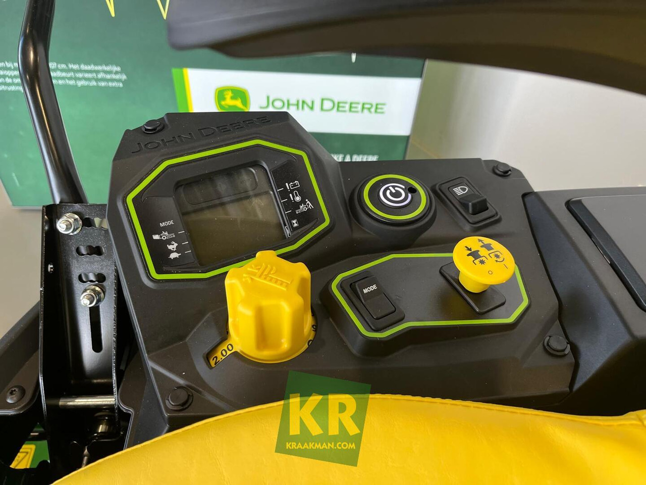 John Deere Z370R ELECTRIC - Mesin pemotong rumput: gambar 2 John Deere Z370R ELECTRIC - Mesin pemotong rumput: gambar 2