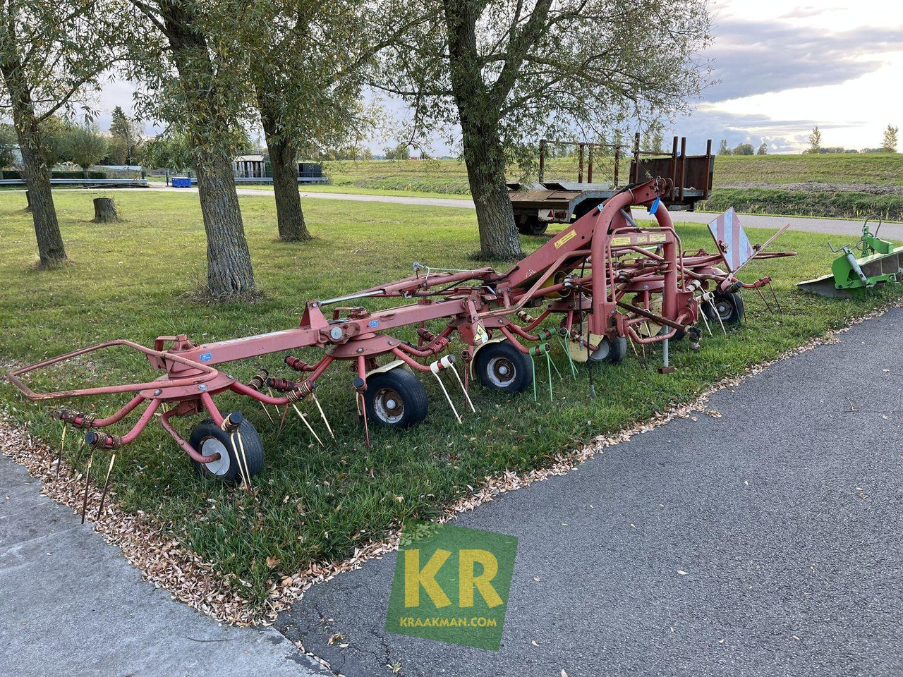 KW 6.40/6 schudder Krone - Tedder/ Menyapu: gambar 2 KW 6.40/6 schudder Krone - Tedder/ Menyapu: gambar 2
