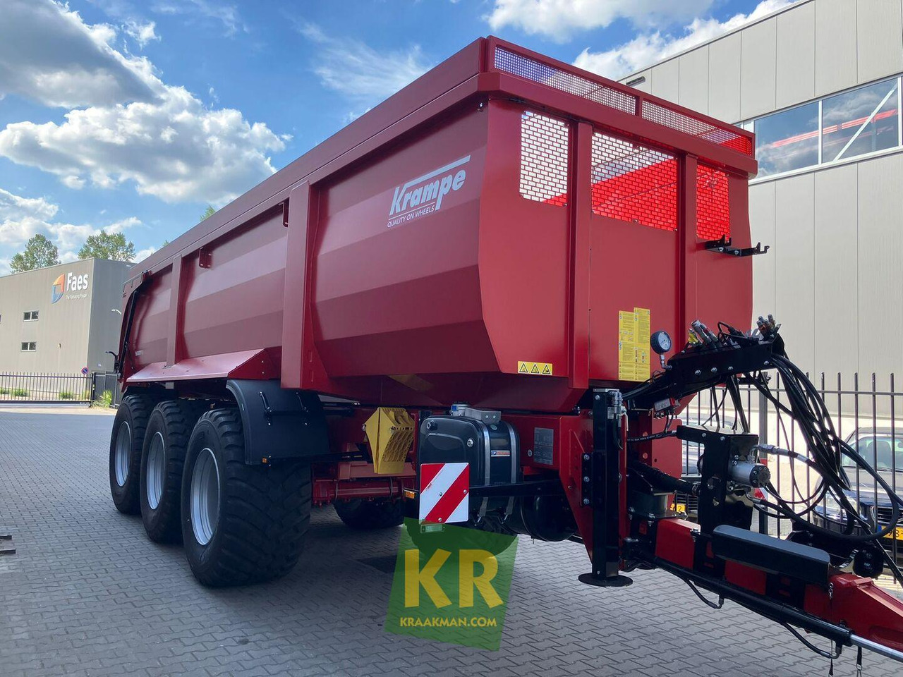 Krampe BIG BODY 900 - Trailer jungkit pertanian/ Tempat sampah: gambar 3 Krampe BIG BODY 900 - Trailer jungkit pertanian/ Tempat sampah: gambar 3