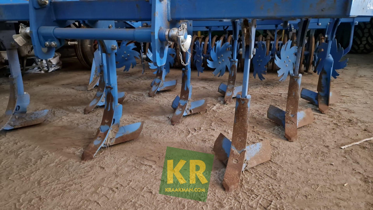 Lemken Karat 10 - Petani: gambar 2 Lemken Karat 10 - Petani: gambar 2