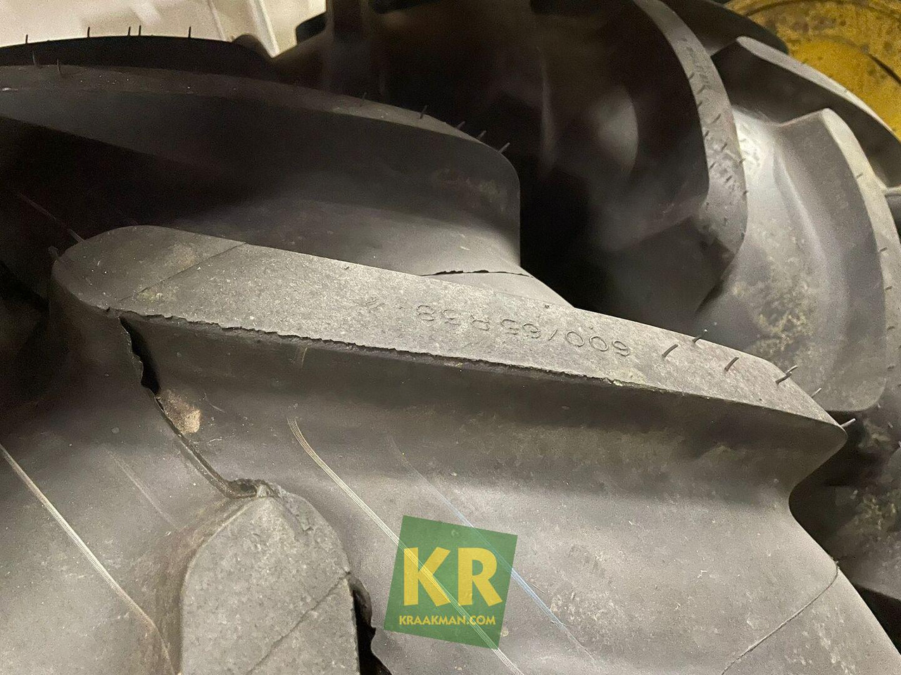 Multibib 600/65R38 Michelin - Roda untuk Peralatan pertanian: gambar 2 Multibib 600/65R38 Michelin - Roda untuk Peralatan pertanian: gambar 2