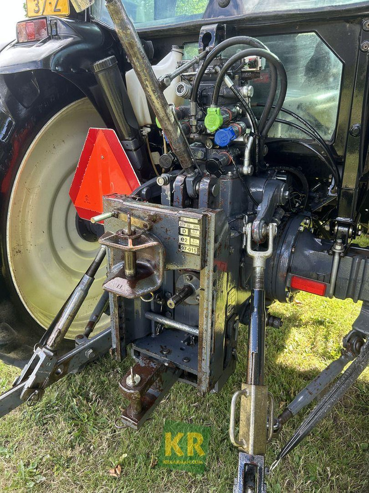 TN75S New Holland - Traktor: gambar 3 TN75S New Holland - Traktor: gambar 3