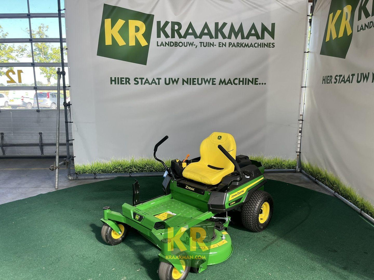 Z315E Zeroturn maaier John Deere - Mesin pemotong rumput: gambar 1 Z315E Zeroturn maaier John Deere - Mesin pemotong rumput: gambar 1
