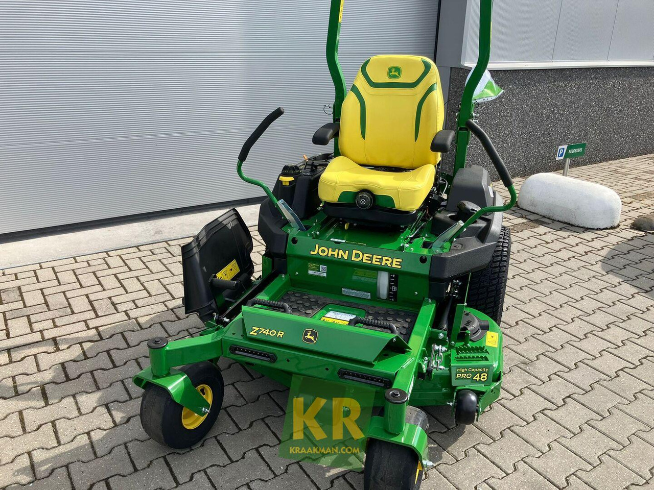 Z740R John Deere - Mesin pemotong rumput: gambar 2 Z740R John Deere - Mesin pemotong rumput: gambar 2