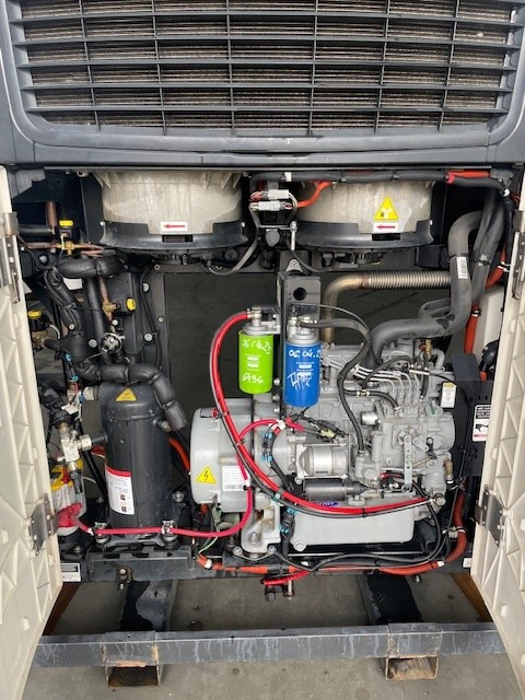 Carrier Vector 1550 - Unit kulkas: gambar 5 Carrier Vector 1550 - Unit kulkas: gambar 5