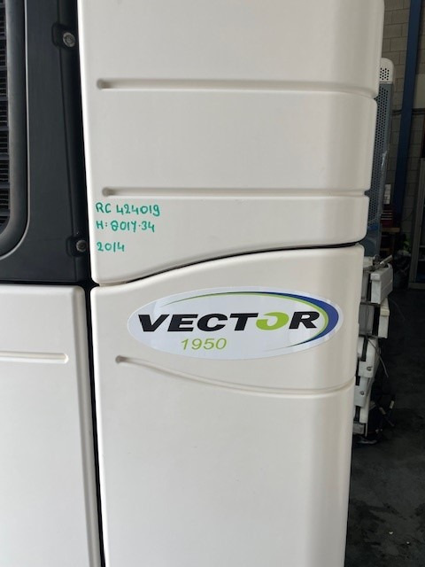 Carrier Vector 1950 - Unit kulkas: gambar 2 Carrier Vector 1950 - Unit kulkas: gambar 2
