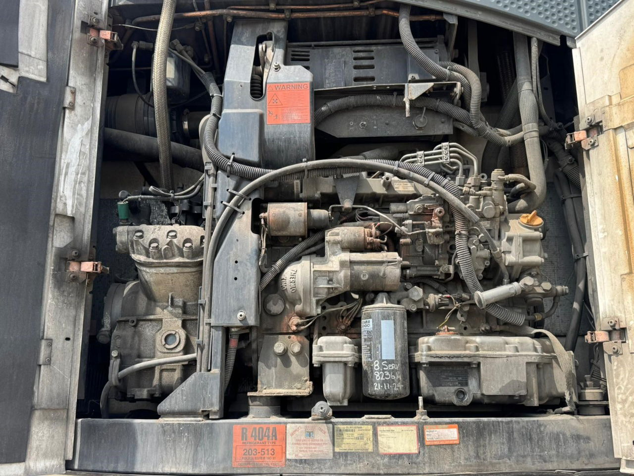 Gray and Adams 2015 SLXe 300 - Semi-trailer berpendingin: gambar 4 Gray and Adams 2015 SLXe 300 - Semi-trailer berpendingin: gambar 4