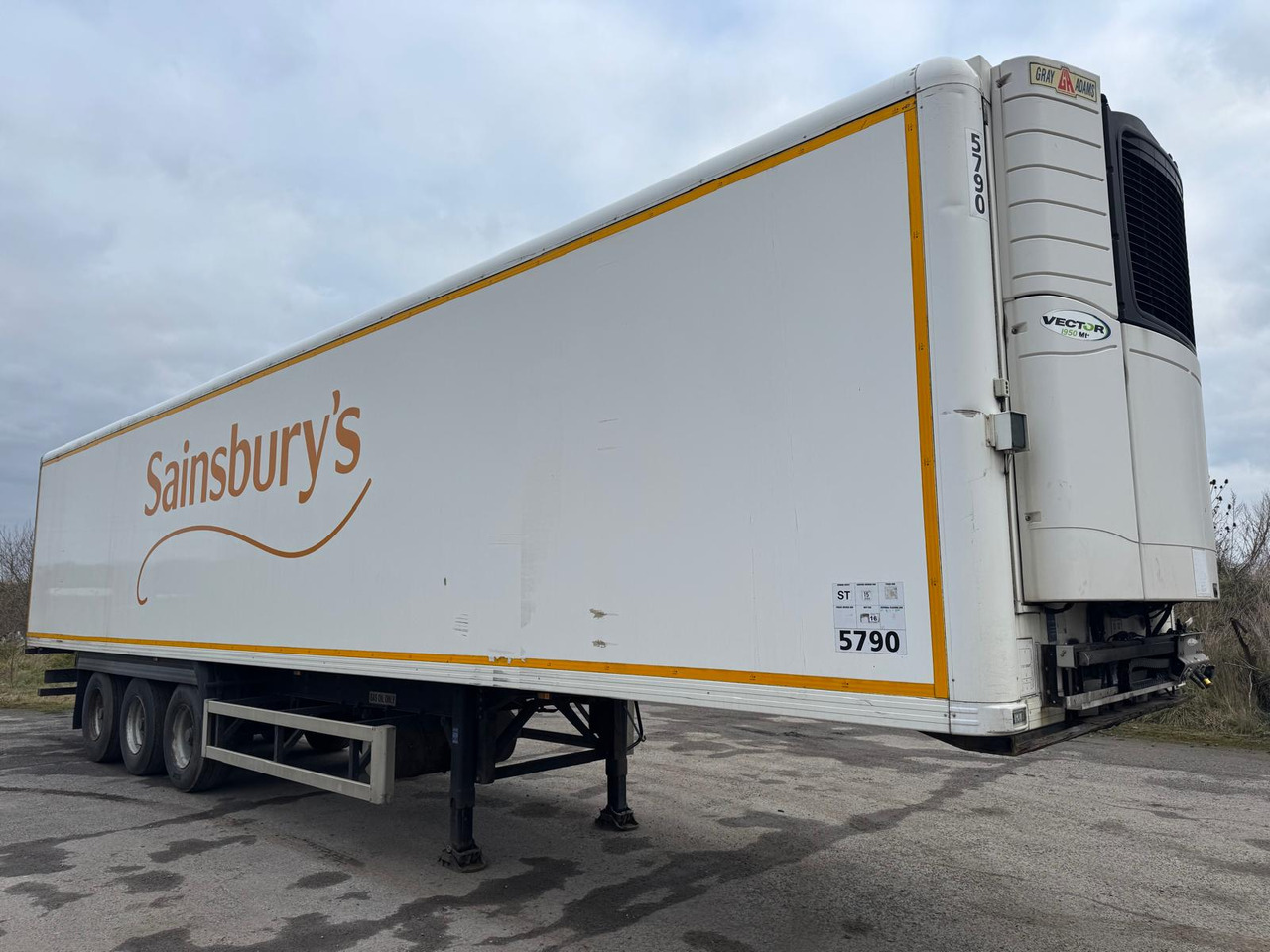 Gray and Adams 2015 Vector 1950 MT - Semi-trailer berpendingin: gambar 4 Gray and Adams 2015 Vector 1950 MT - Semi-trailer berpendingin: gambar 4