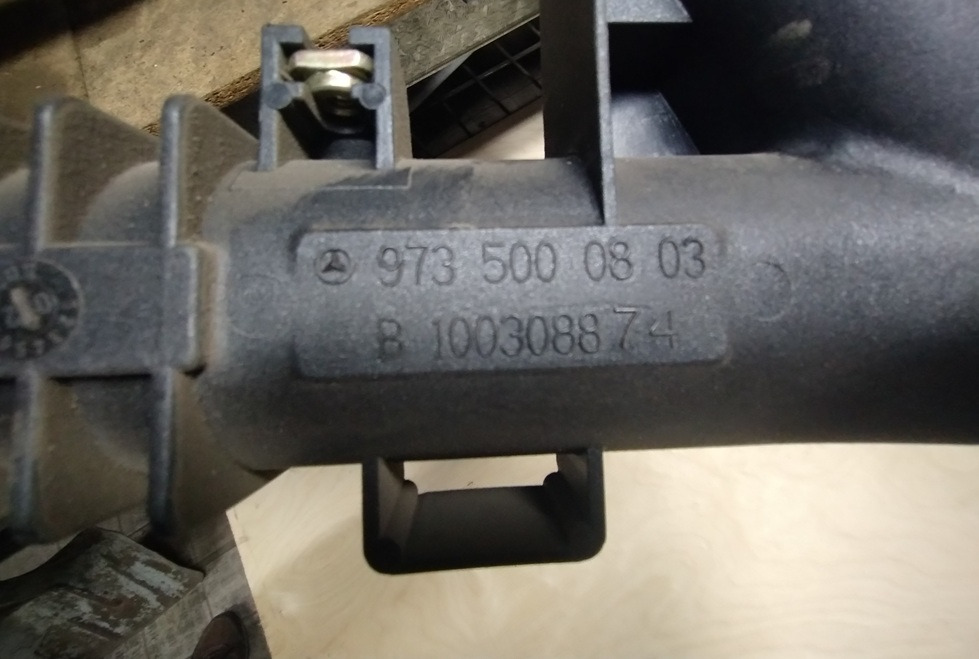 CHŁODNICA WODY MERCEDES ATEGO I II 9735000803 OM904 OM924 OM906 - Radiator: gambar 3 CHŁODNICA WODY MERCEDES ATEGO I II 9735000803 OM904 OM924 OM906 - Radiator: gambar 3