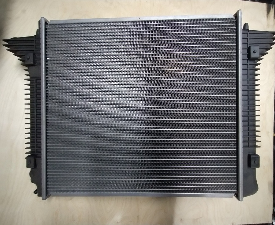 CHŁODNICA WODY MERCEDES ATEGO I II 9735000803 OM904 OM924 OM906 - Radiator: gambar 2 CHŁODNICA WODY MERCEDES ATEGO I II 9735000803 OM904 OM924 OM906 - Radiator: gambar 2