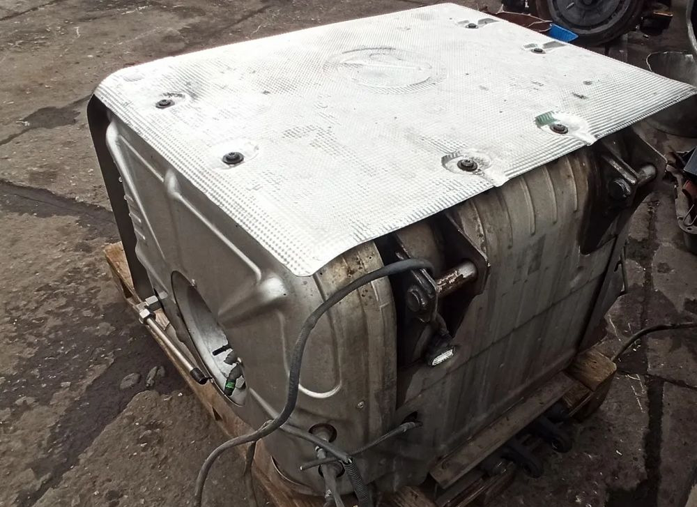 KATALIZATOR TŁUMIK IVECO STRALIS 460 E6 HI-WAY - Konverter katalitik untuk Truk: gambar 2 KATALIZATOR TŁUMIK IVECO STRALIS 460 E6 HI-WAY - Konverter katalitik untuk Truk: gambar 2