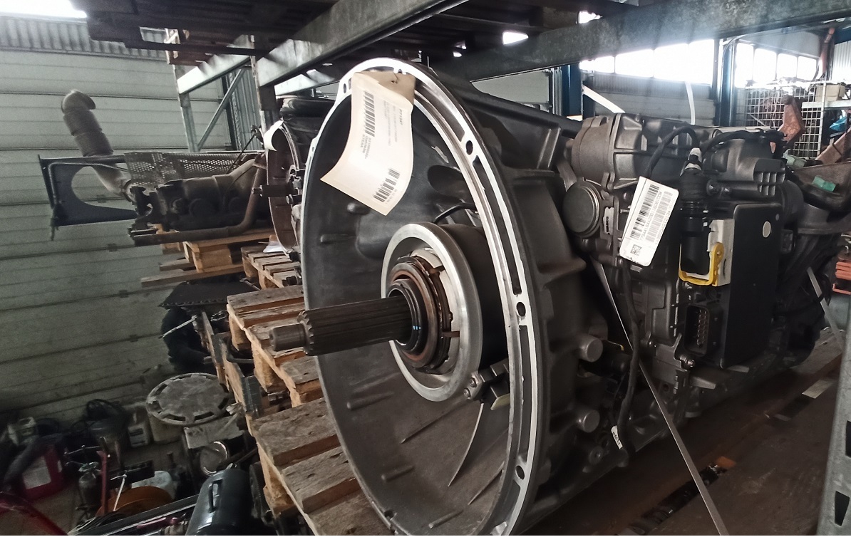 MERCEDES-BENZ G330-12 ACTROS - Gearbox dan bagiannya untuk Truk: gambar 2 MERCEDES-BENZ G330-12 ACTROS - Gearbox dan bagiannya untuk Truk: gambar 2