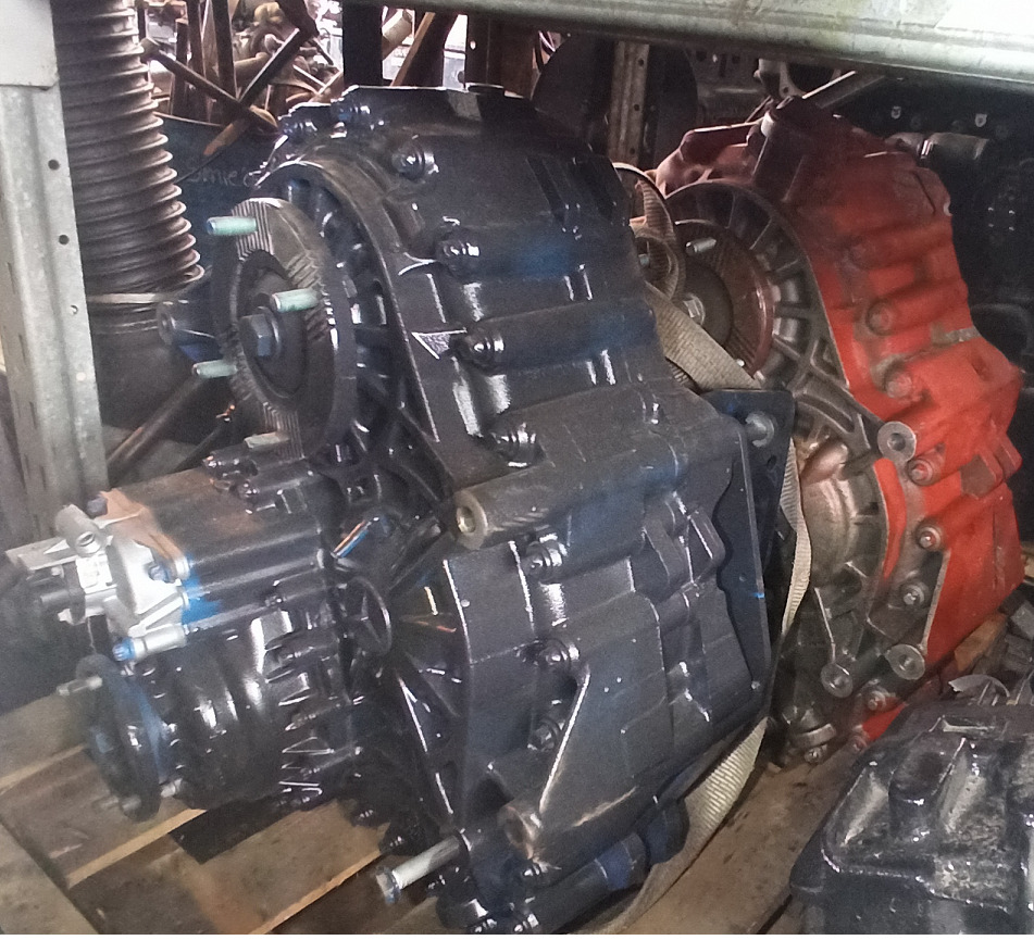 MERCEDES-BENZ VG3000 VG 3000 AROCS ACTROS 4x4 6x6 8x6 8x8 - Penularan untuk Truk: gambar 1 MERCEDES-BENZ VG3000 VG 3000 AROCS ACTROS 4x4 6x6 8x6 8x8 - Penularan untuk Truk: gambar 1