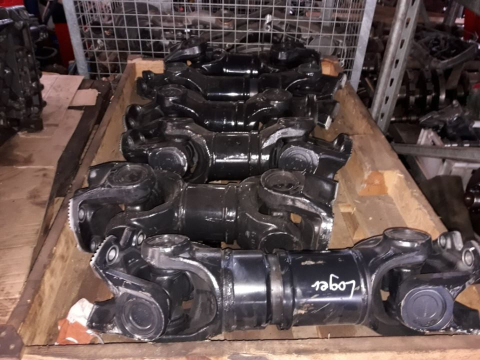 WAŁ NAPĘDOWY ACTROS MP1 MP2 MP3 4x2 4x4 6x4 6x6 6x2 8x2 8x4 8x6 8x8 - Poros baling-baling untuk Truk: gambar 4 WAŁ NAPĘDOWY ACTROS MP1 MP2 MP3 4x2 4x4 6x4 6x6 6x2 8x2 8x4 8x6 8x8 - Poros baling-baling untuk Truk: gambar 4