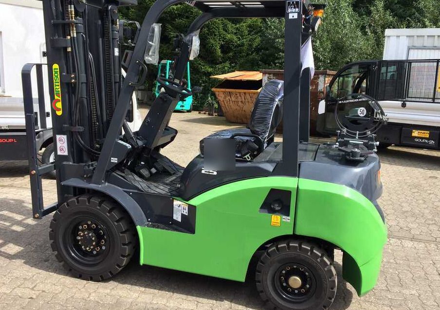 Artison PFG25.48-II, Neu - Forklift LPG: gambar 2 Artison PFG25.48-II, Neu - Forklift LPG: gambar 2