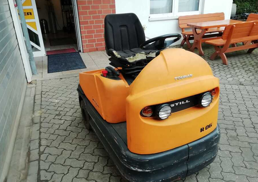 Still R06-06 - Traktor derek: gambar 3 Still R06-06 - Traktor derek: gambar 3