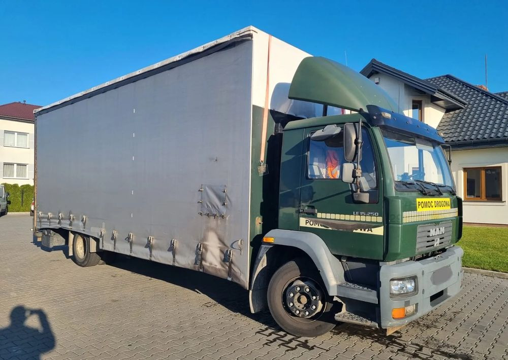 MAN LE 15 220 - Mobil derek: gambar 3 MAN LE 15 220 - Mobil derek: gambar 3
