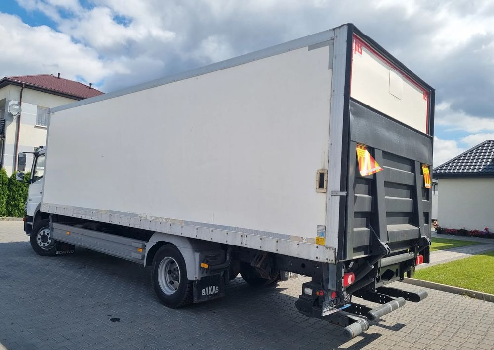 Mercedes-Benz Atego 1224 - Truk berpendingin: gambar 4 Mercedes-Benz Atego 1224 - Truk berpendingin: gambar 4