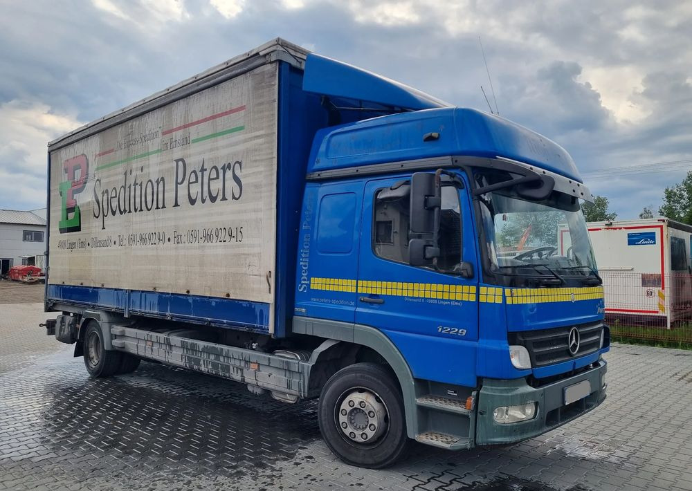 Mercedes-Benz Atego 1229 - Mobil derek: gambar 4 Mercedes-Benz Atego 1229 - Mobil derek: gambar 4