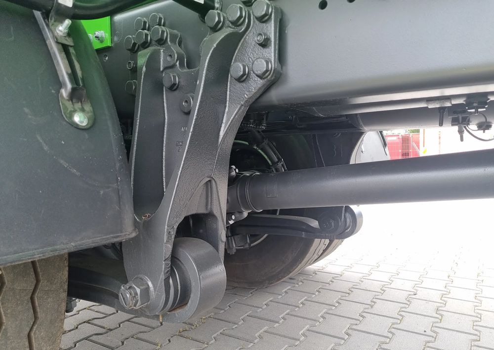 Truk sampah Scania P280: gambar 9