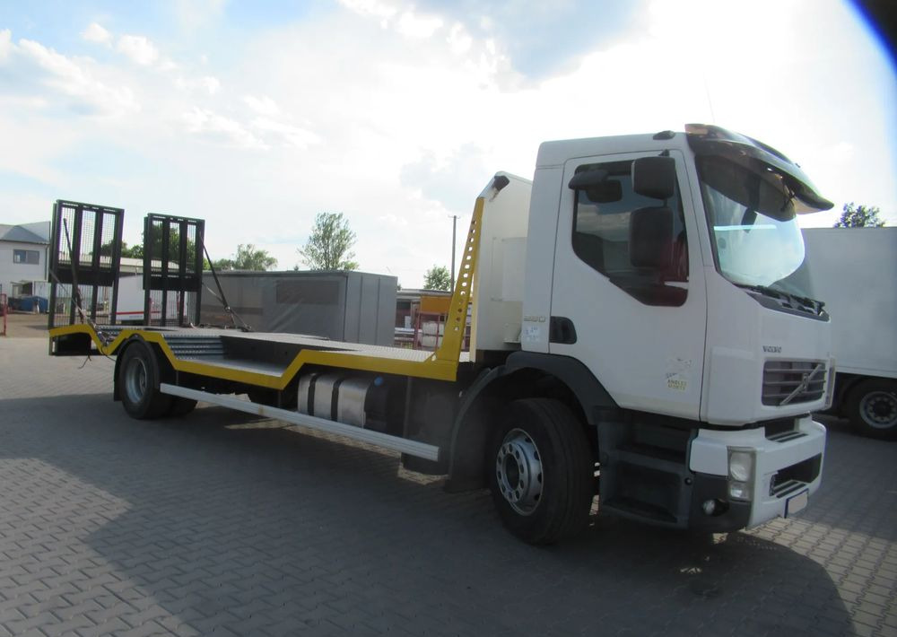 Volvo FE 260 - Mobil derek: gambar 2 Volvo FE 260 - Mobil derek: gambar 2
