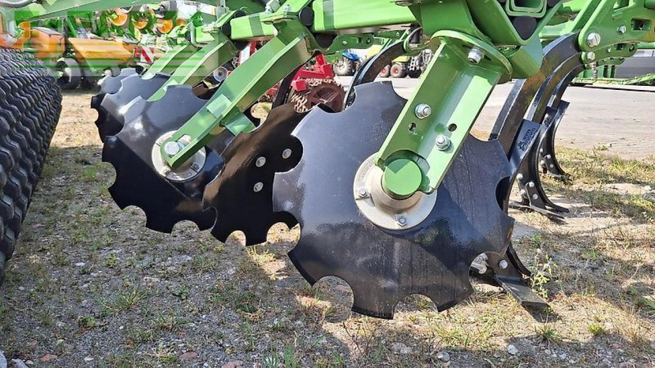 Amazone cenius 3003 kwm - Petani: gambar 2 Amazone cenius 3003 kwm - Petani: gambar 2