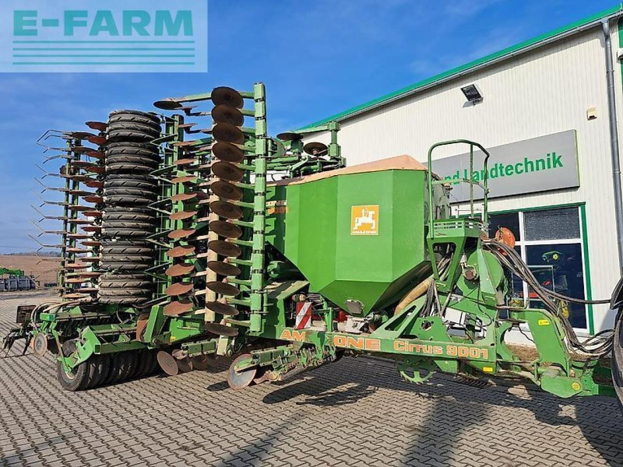 Amazone cirrus 9001 - Bor benih: gambar 1 Amazone cirrus 9001 - Bor benih: gambar 1