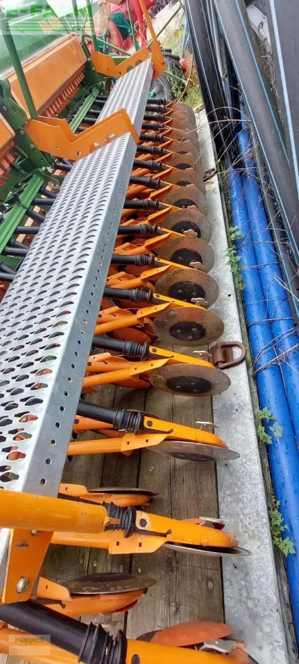 Amazone ke 403 + ad 403 - Menggabungkan bor benih: gambar 5 Amazone ke 403 + ad 403 - Menggabungkan bor benih: gambar 5