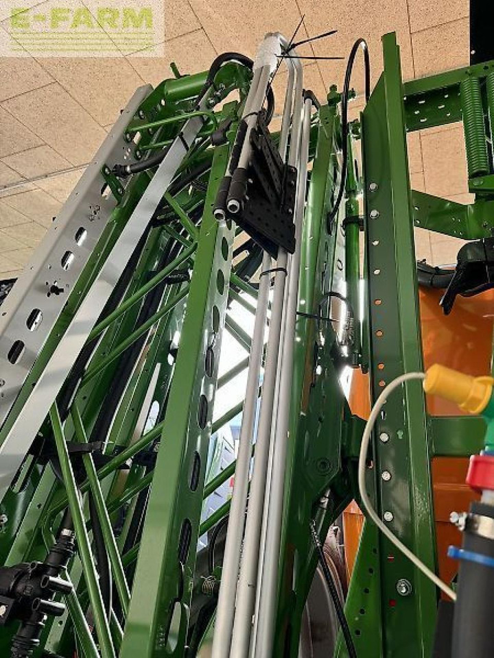 Amazone ug 3000 super - Penyemprot tertinggal: gambar 5 Amazone ug 3000 super - Penyemprot tertinggal: gambar 5
