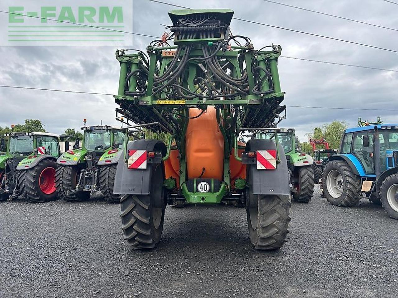 Amazone ux 4200 super - Penyemprot tertinggal: gambar 3 Amazone ux 4200 super - Penyemprot tertinggal: gambar 3