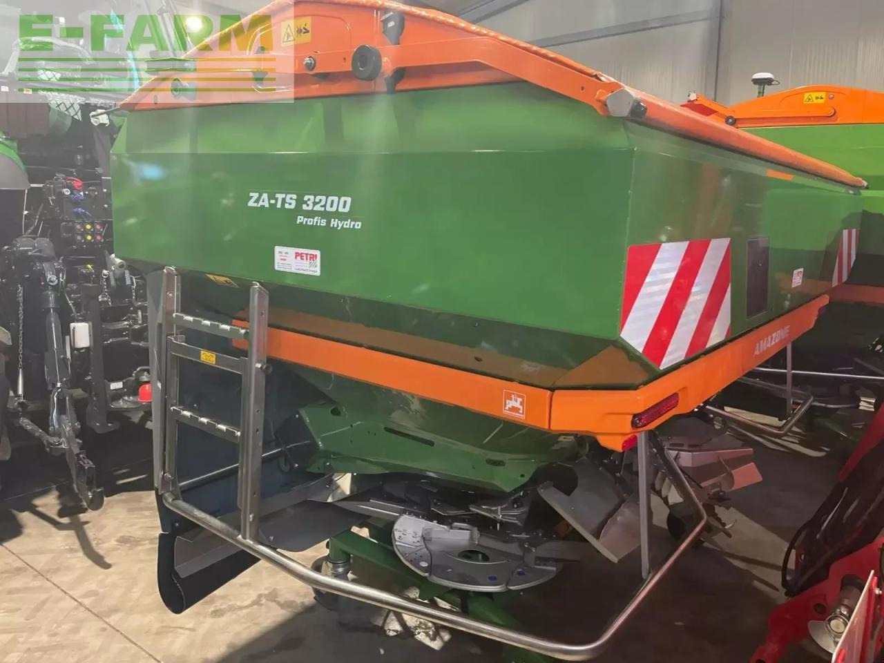 Amazone za-ts 3200 hydro pro - Penyebar pupuk: gambar 1 Amazone za-ts 3200 hydro pro - Penyebar pupuk: gambar 1