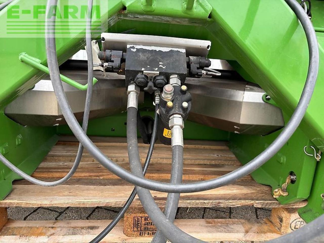 Amazone za-ts 4200 - Penyebar pupuk: gambar 5 Amazone za-ts 4200 - Penyebar pupuk: gambar 5