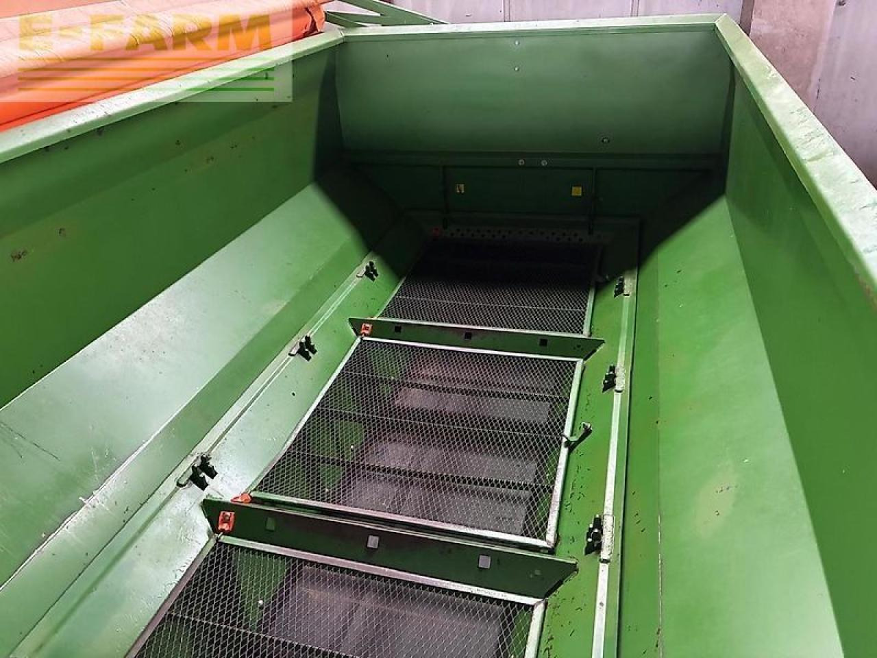 Amazone zgb 8200 - Penyebar pupuk: gambar 4 Amazone zgb 8200 - Penyebar pupuk: gambar 4