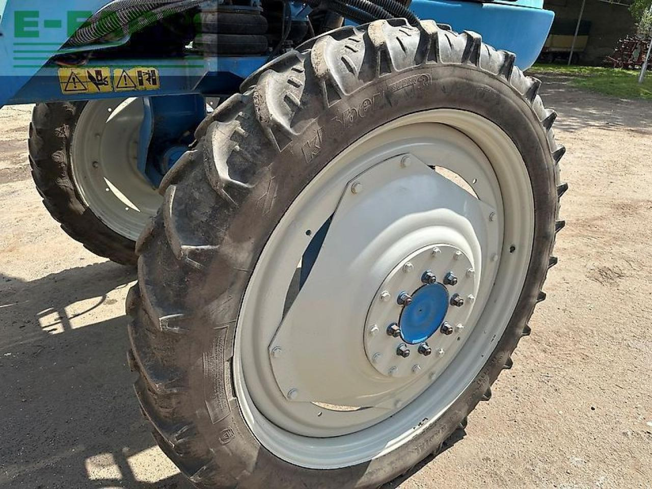 Penyemprot tertinggal Berthoud boxer 3000r: gambar 28 Penyemprot tertinggal Berthoud boxer 3000r: gambar 28