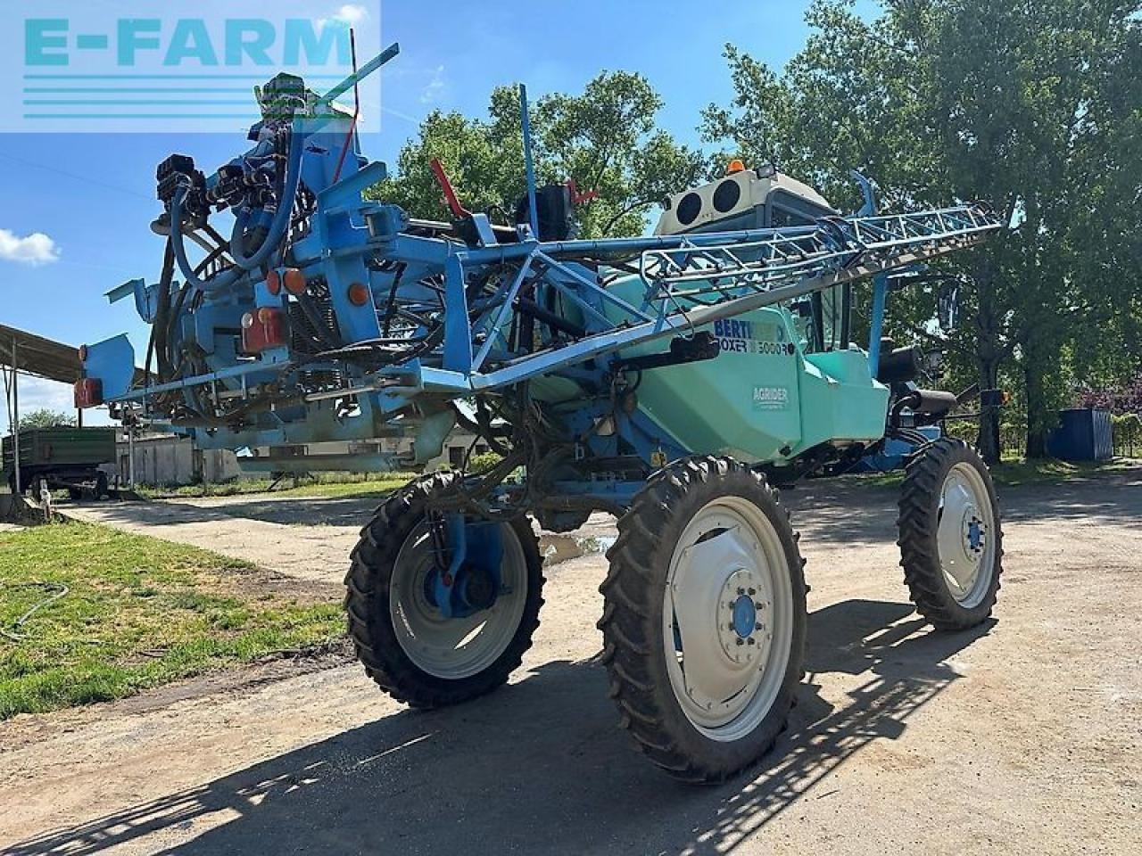 Penyemprot tertinggal Berthoud boxer 3000r: gambar 7 Penyemprot tertinggal Berthoud boxer 3000r: gambar 7