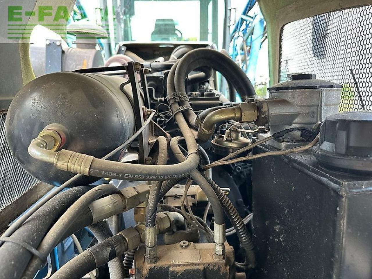 Penyemprot tertinggal Berthoud boxer 3000r: gambar 16 Penyemprot tertinggal Berthoud boxer 3000r: gambar 16