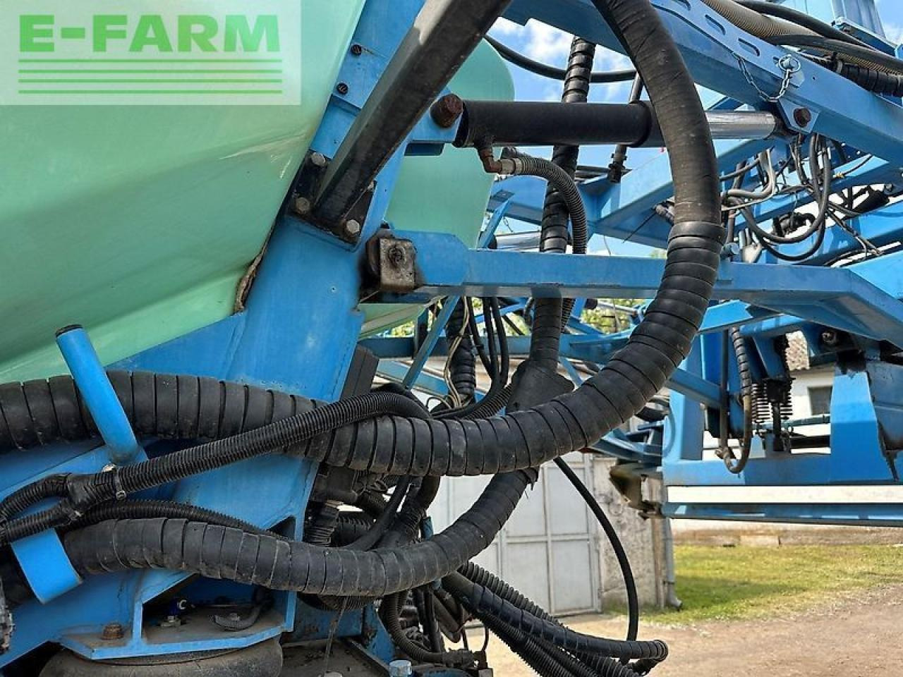 Penyemprot tertinggal Berthoud boxer 3000r: gambar 23 Penyemprot tertinggal Berthoud boxer 3000r: gambar 23